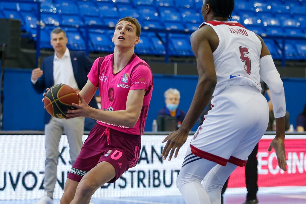 Košarkaški klub Mega MIS » NIKOLA JOVIC SIGNED HIS FIRST PROFESSIONAL